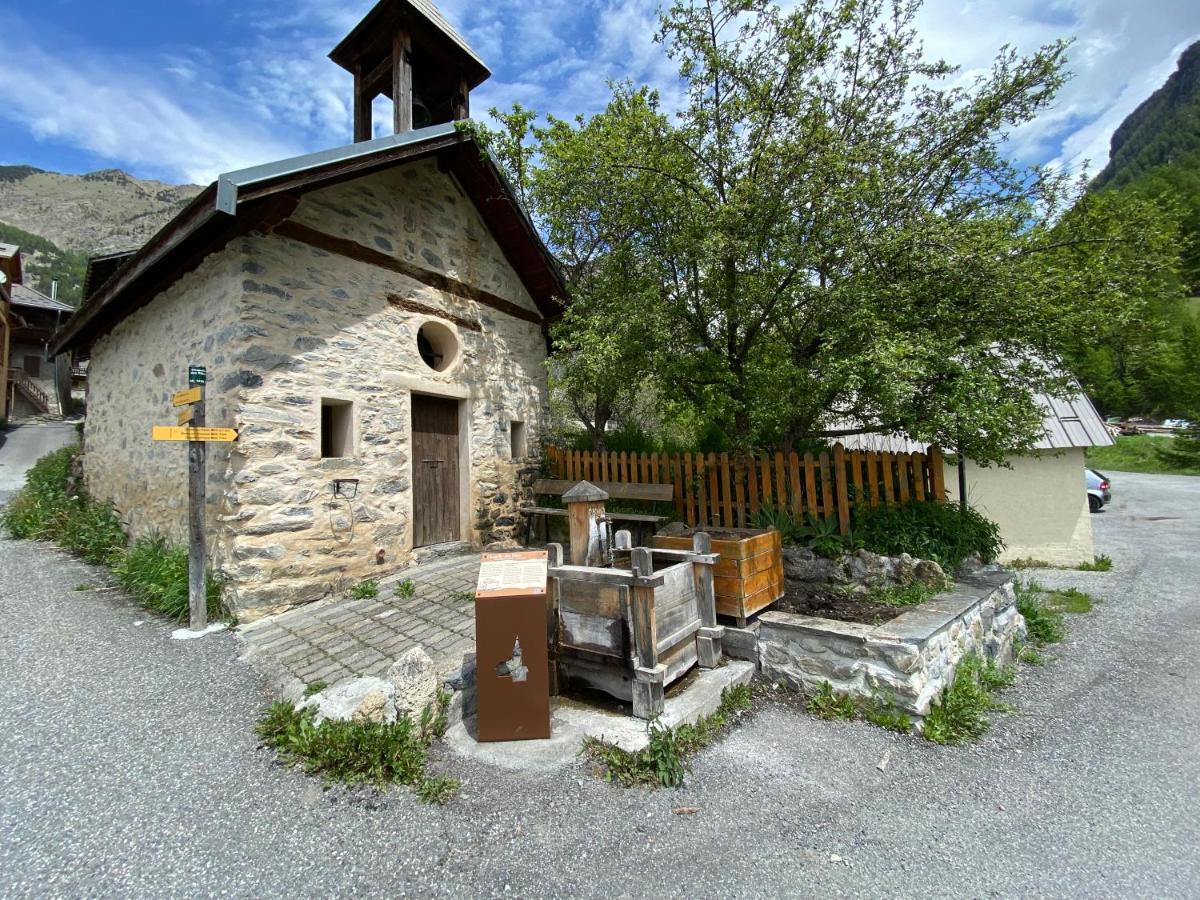 L Alpin Bel Appartement Avec Terrasse Dans Vieille Ferme De Montagne Renovee 莱索尔 外观 照片