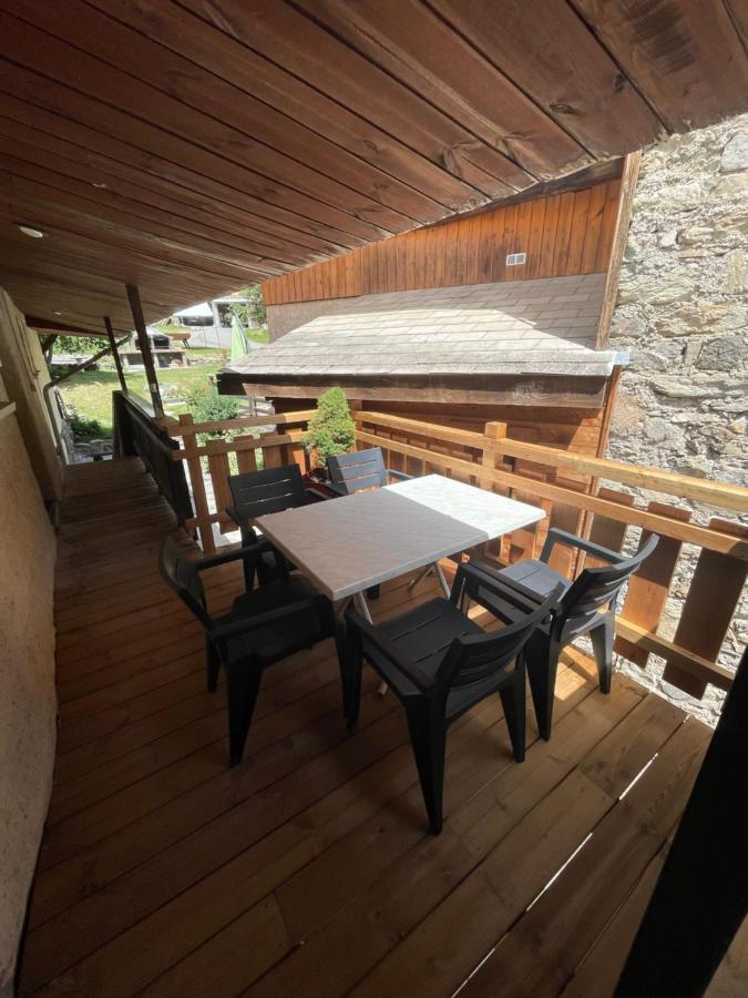 L Alpin Bel Appartement Avec Terrasse Dans Vieille Ferme De Montagne Renovee 莱索尔 外观 照片