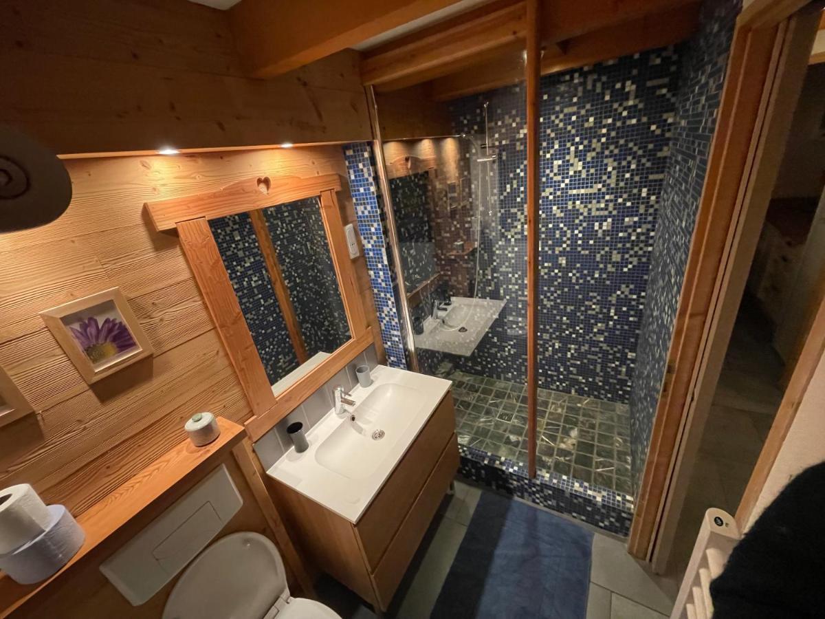 L Alpin Bel Appartement Avec Terrasse Dans Vieille Ferme De Montagne Renovee 莱索尔 外观 照片